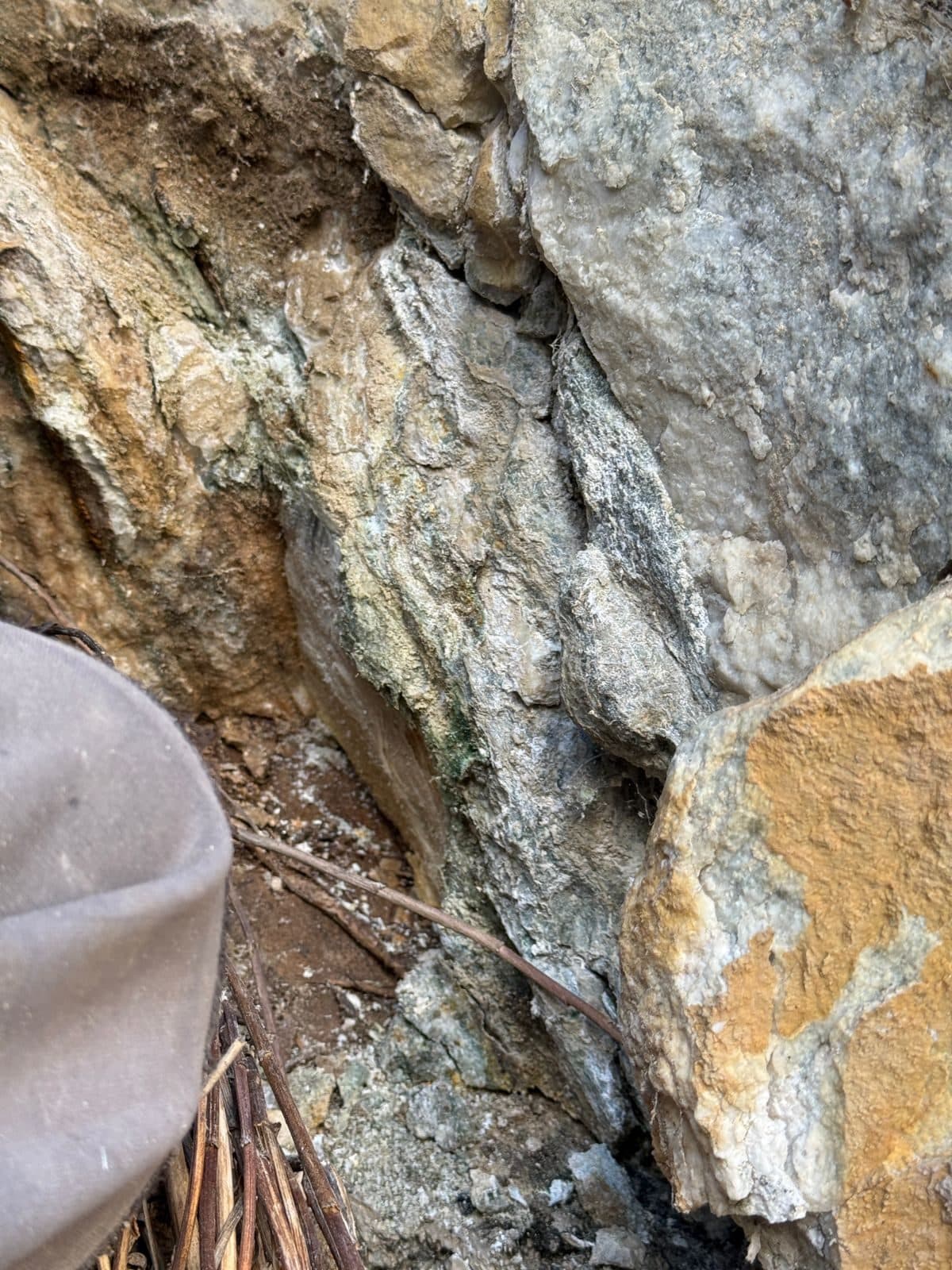 Copper Vein in Outcrop - Askoli, Shigar