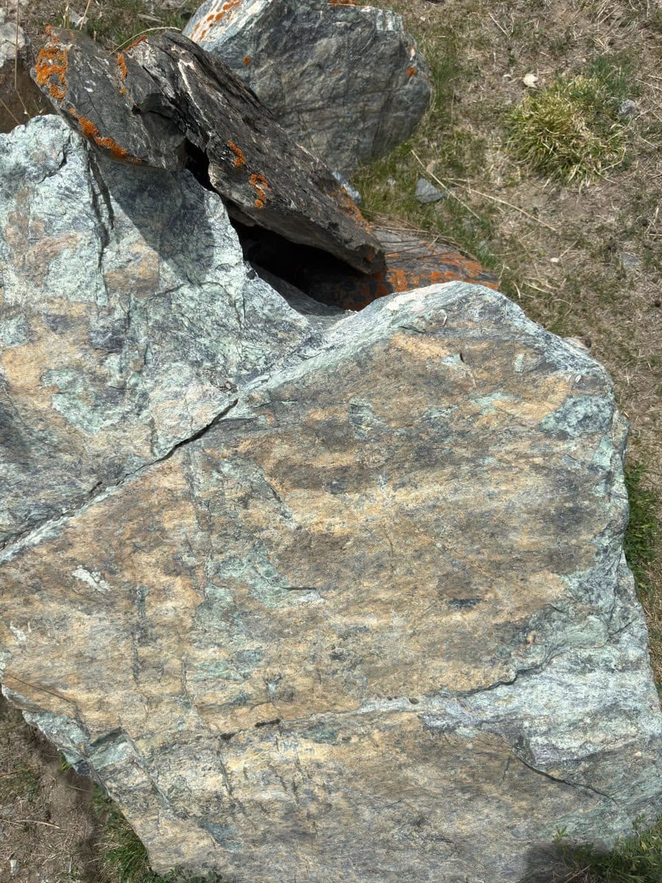 Fractured Boulder - Hilal Abad